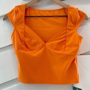 NWT Halara Bright Orange Crop Top Short Sleeve Size S